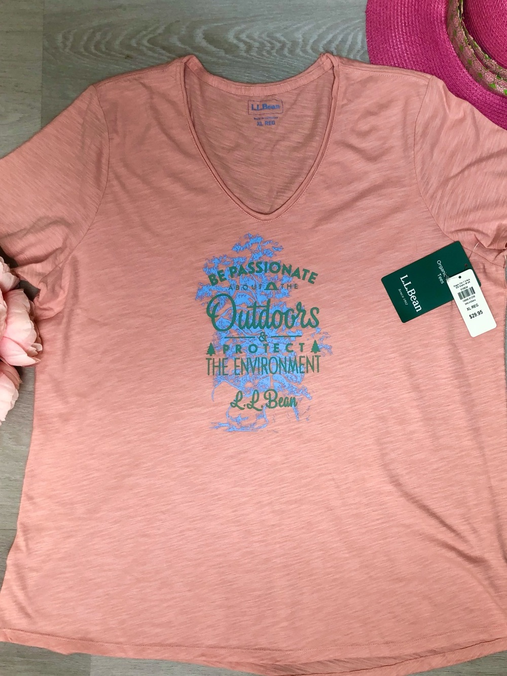 NWT LLBean Breathable Organic Cotton Coral Graphic Tee Size XL
